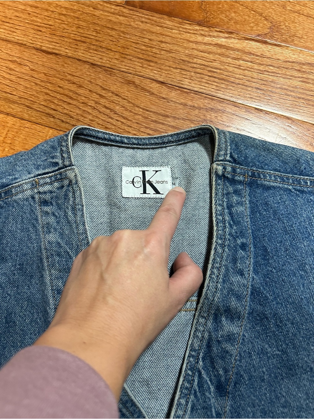 Vintage 90s Calvin Klein denim vest men’s medium - Picture 2 of 5
